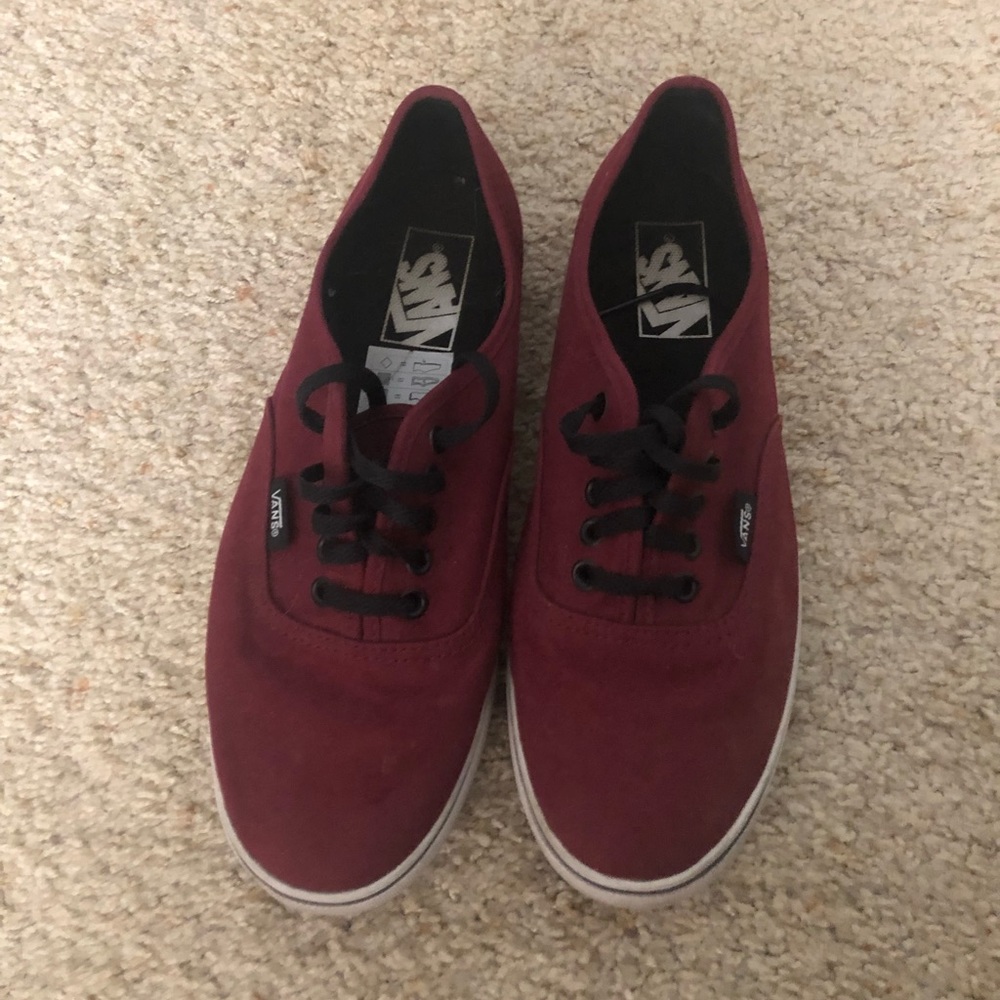 Vans Authentic Lo Pro Skate Shoe Burgundy